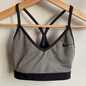 NIKE Women's Pro Indy Sports Bra